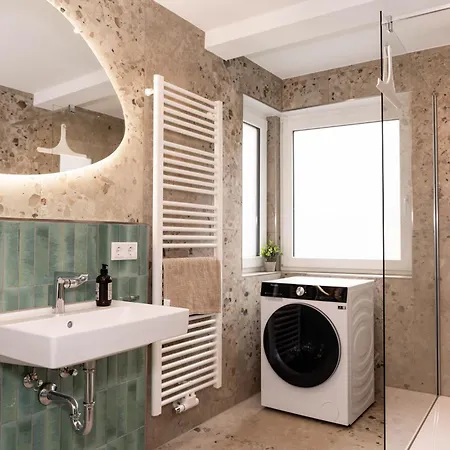 Daire Moebliertes Wohnen Im Herzen Von Tbb